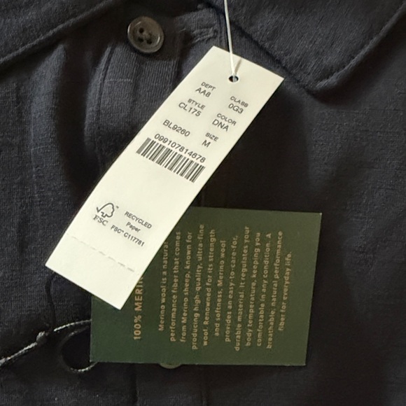 Long-sleeve merino wool polo shirt - Picture 2 of 2